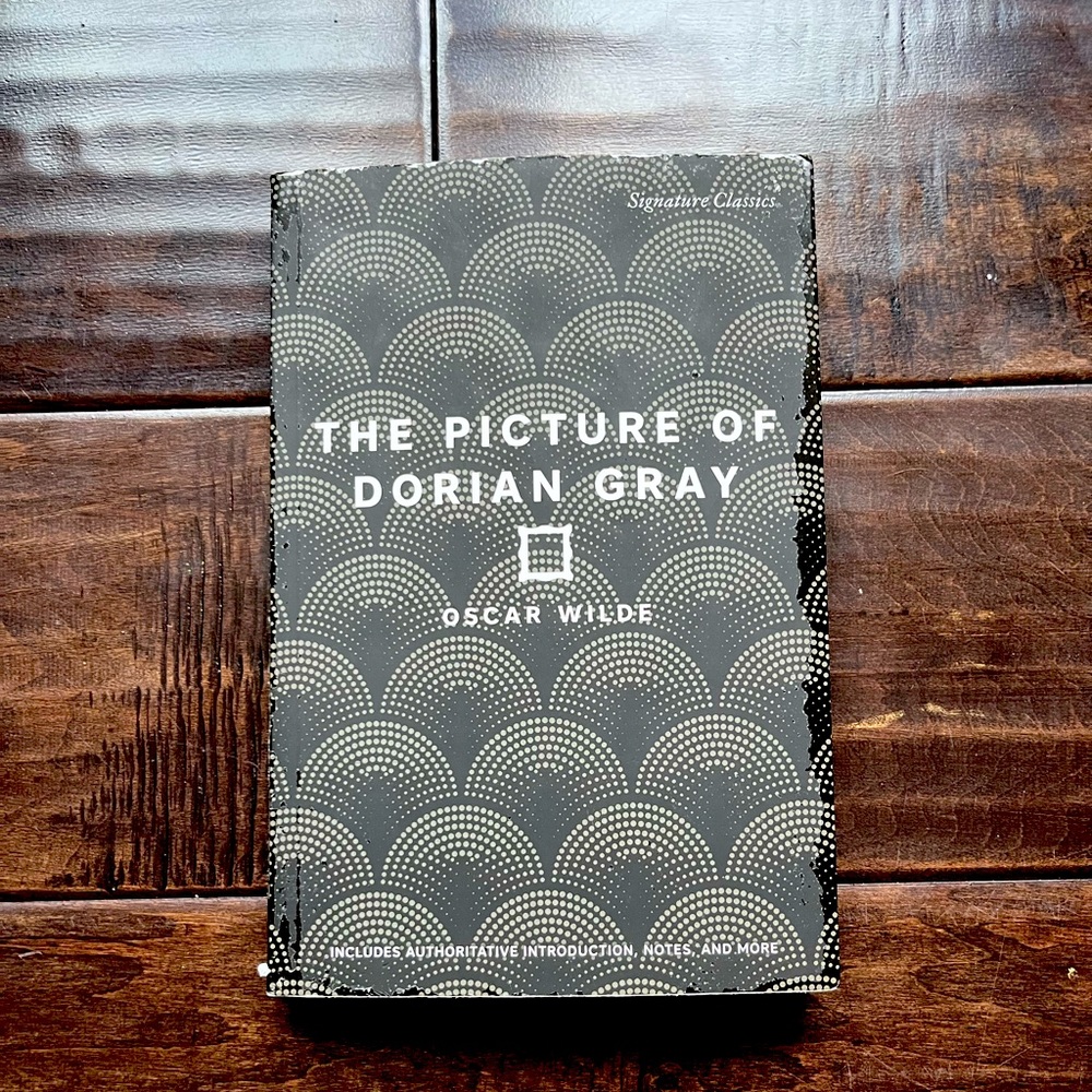The Picture of Dorian Gray paperback